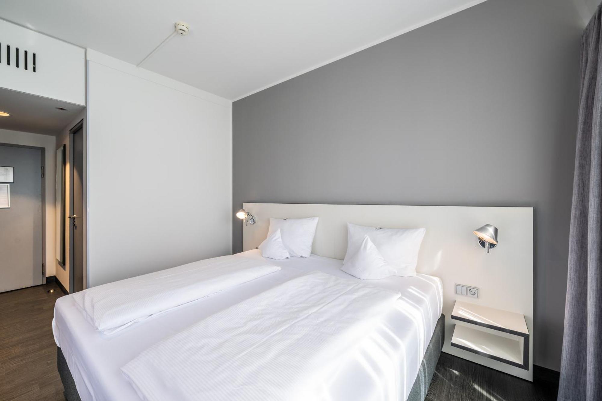 Dresdner Tor Sued Motel Wilsdruff Exterior foto