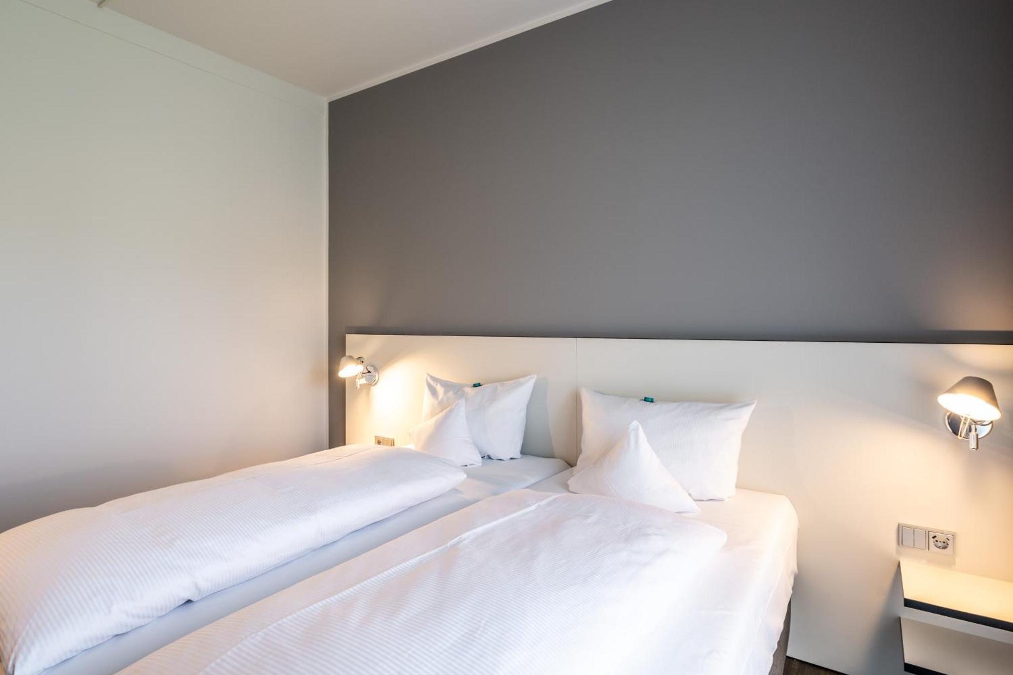 Dresdner Tor Sued Motel Wilsdruff Exterior foto
